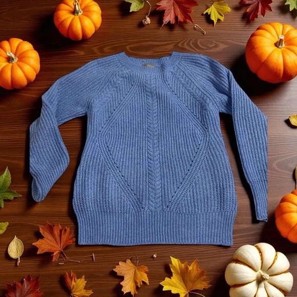 Ashley by 26 International Blue Cable Knit Sweater women's medium - Picture 1 of 9